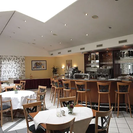 Avantgarde Hotel 3*